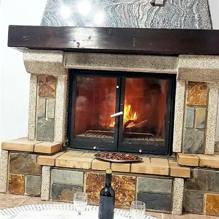 Vivienda Vacacional Sara * Tetir
